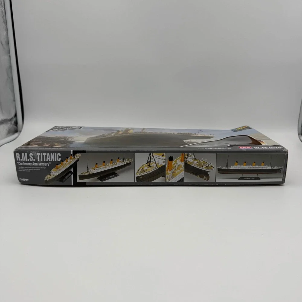 Academy R.M.S. Titanic Model Kit Centenary Anniversary 1/700 Scale 14214